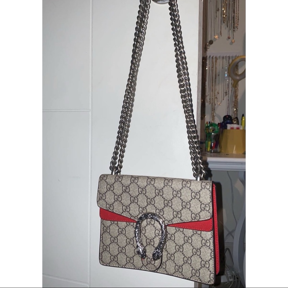 Gucci Dionysus Medium GG red detail